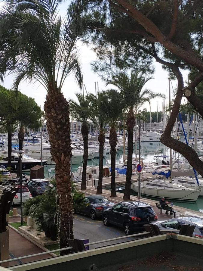 Studio Rez De Jardin Marina Baie Des Anges Villeneuve-Loubet Eksteriør billede