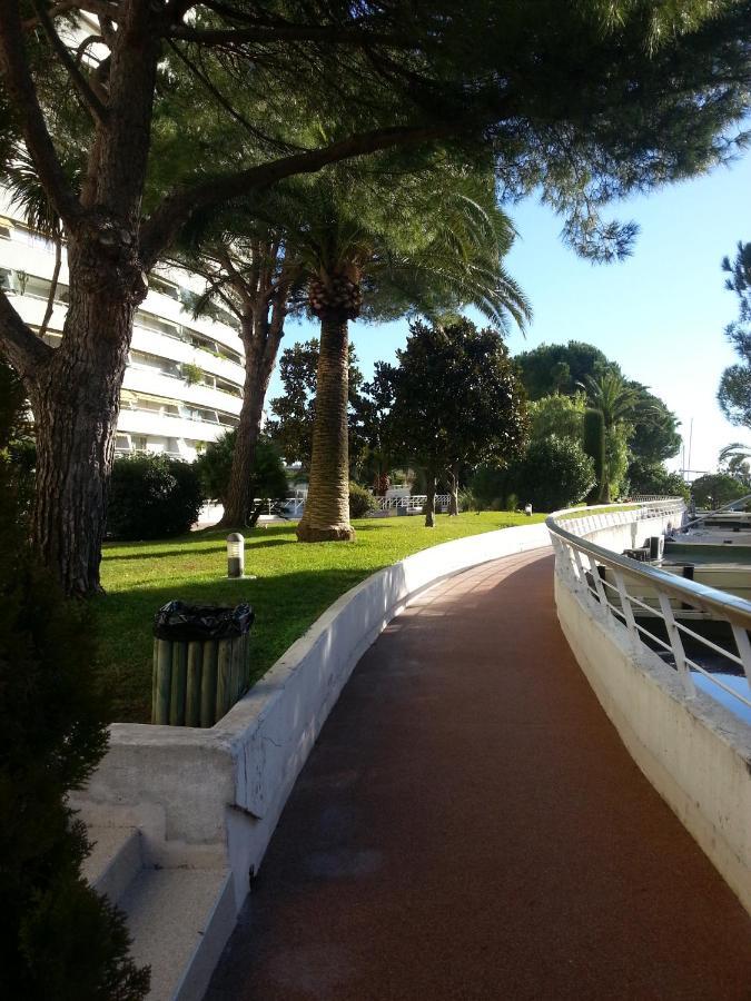 Studio Rez De Jardin Marina Baie Des Anges Villeneuve-Loubet Eksteriør billede